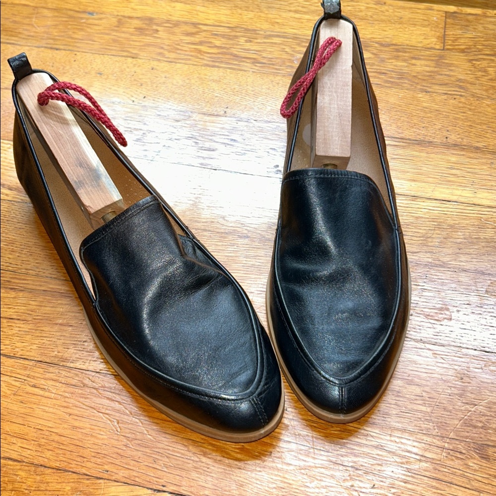 Susina leather loafer  shoes size 9
